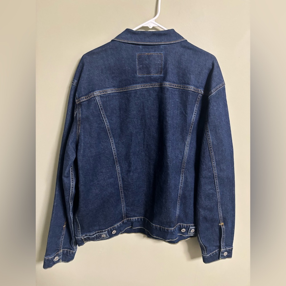 Levi's Dark Blue Denim Jacket - Picture 2 of 6